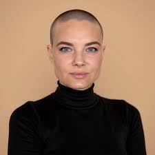 Jessie Voss's Instagram, Twitter & Facebook