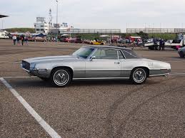 The overall concept of the 2021 ford thunderbird is modern and luxury concept. Ford Thunderbird Fifth Generation Wikipedia