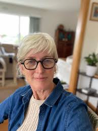 i met and helped an old woman to the bank as me and my hubby walked to the  library and she needs healing, my energy imprint is