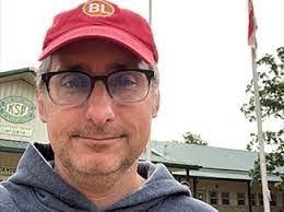 Dennis Grubb's Instagram, Twitter & Facebook