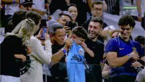 STJD denuncia Corinthians por epis&oacute;dio envolvendo crian&ccedil;a que pediu camisa de Neymar em jogo contra o Santos - Central do Tim&atilde;o
