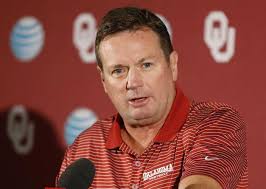 Bob Stoops cleaning house