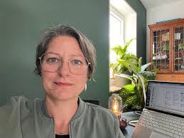 Jessica Urich's Instagram, Twitter & Facebook