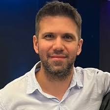 Karen Buonocore's Instagram, Twitter & Facebook