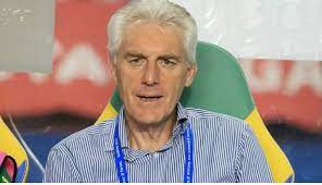 Hugo broos (born 10 april 1952) is a belgian football manager who currently manages cameroon. Fkohx1epqjsjim
