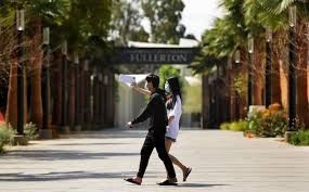 Csu Plans To Cancel Most In Person Classes And Go Online This Fall Chancellor Says Los Angeles Times In 2020 California Baptist University Going Back To College University Of California