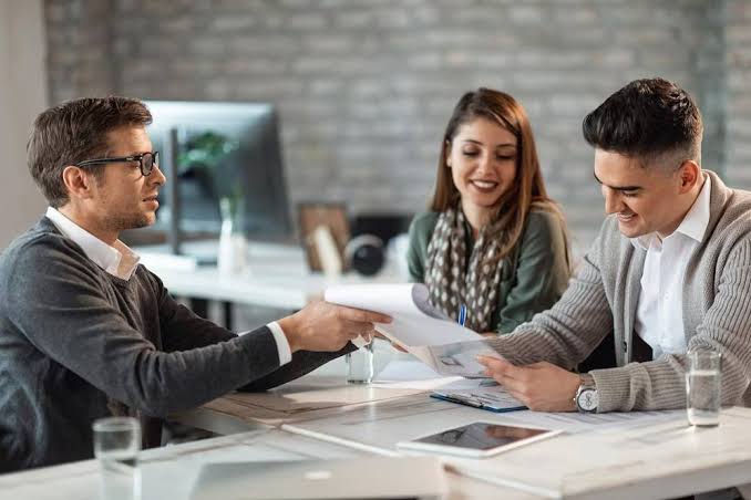 Scholarship Guidance for Study Abroad | WyseNext - Unlocking Educational Opportunities