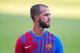 Maybe you would like to learn more about one of these? Ex Barca Direktor Miralem Pjanic Will Zu Juventus Zuruckkehren Goal Com
