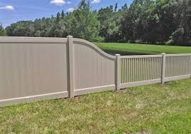 When you want rent temporary fencing in sacramento, there are five details that are useful to know during the order process to make the experience an easier one for you. Lakeland Almond Vinyl Fence With Tranisiton To Sacramento Flat Top Vinyl Privacy Fence Pvc Fence Vinyl Fence