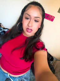 Jocelyn Christmas Hair