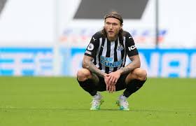 The players are in the tunnel. Newcastle United Fans Slam Jeff Hendrick S Performance Versus Southampton Thisisfutbol Com