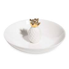 Coupelle A Bijoux En Porcelaine Urban Pineapple Maisons Du Monde Porcelain Tableware China Dinnerware Sets Porcelain Ceramics