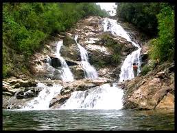 Air terjun timponan memiliki ketinggian sekitar 50 meter. 13 Tarikan Dan Tempat Menarik Di Jerantut Untuk Pelancongan Anda Ammboi