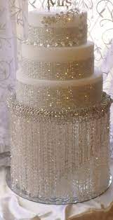 Diy Crystal Cake Stand Wedding Wedding Cake Stand With Crystals Chandelier Acrylic Beads Also Bling Cakes Wedding Cake Stands Diamond Cake