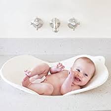 Bathing your baby is one of the first important tasks you will take on as a parent. How To Give Your Baby A Bath While Traveling The Family Voyage