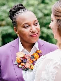 35 Gorgeous Wedding Hairstyles for Curly Hair