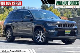 Image result for Walnut Brown 2022 Grand Cherokee