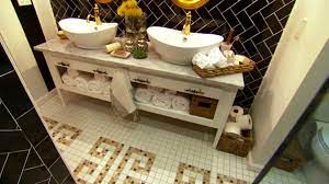 Small rv bathroom & toilet remodel ideas 9. Vintage Bathroom Decor Ideas Pictures Tips From Hgtv Hgtv