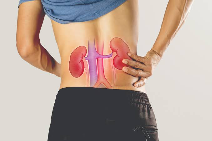 8 Signs Your Kidneys Are Failing (And You Don't Know It)