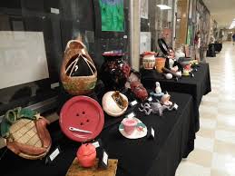 Marple Newtown Senior Artists Deck the Halls