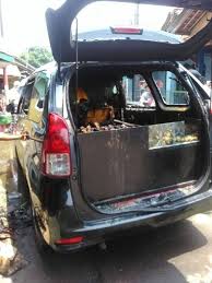 Gedung berarsitektur cantik ini merupakan rumah dari bmw. Dipakai Jualan Tahu Bulat Mobil Pedagang Ini Malah Kebakaran Hitekno Com