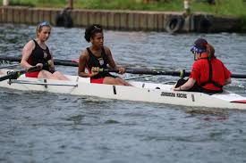 Sculling is the use of oars to propel a boat by moving the oars through the water on both sides of the craft, or moving a single oar over the stern.a long, narrow boat with a sliding seat and rigged with two oars per rower may be referred to as a scull, its oars may be referred to as sculls, and a person rowing it referred to as sculler. Somerville College Boat Club Somerville College Oxford