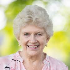 Ellen (Ellie) Isidro