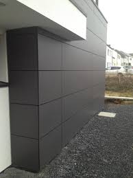 Composite Folk Zaun Ist Ein Sammelbegriff Der Trespa Plastica Kikk Composite De Exterior House Siding House Cladding Facade House