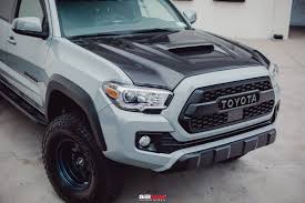 Eliminate throttle delay plug & play: Tr Style Carbon Fiber Hood For 2016 2020 Toyota Tacoma