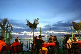 Ikan yang dibakar biasanya juga dilumuri dengan kecap dan juga dikonsumsi bersama sausnya yang lezat. Fresh Seafood At Tanjung Harapan Restaurant The Star