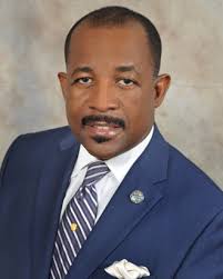 Three Bahamians to be honored at Success Summit November 29, 2019 The  Nassau Guardian Three distinguished Bahamian men will be honored at the Hubert  Edwards Global Success Summit 2019 this Saturday, November