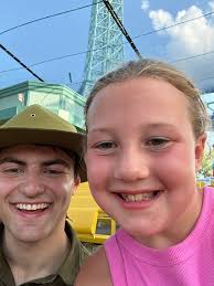 ABSOLUTE FAVORITE SCENE OF THE SHOW!! I keep tellin yall Max was comedic  GOLD!!