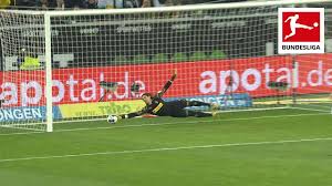 All rights belong to their respectful owners. Manuel Neuer Top 5 Saves 2019 20 Youtube