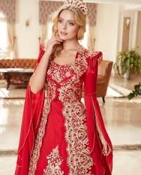 Kiralik Hint Islemeli Bordo Bindalli 36 40 Beden Bindalli Kiralama Bindalli Modelleri Bindalli Fiyatlari Moda Stilleri Victorian Elbiseler Elbiseler