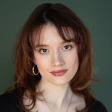 Denise Burchett's Instagram, Twitter & Facebook