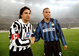 Juventus played against inter in 2 matches this season. Derbis Inter X Juventus Calciopedia