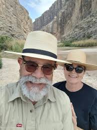 ✋🏼 years of adventures 🤯