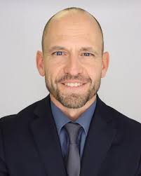 Brian Lundstrom's Instagram, Twitter & Facebook