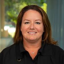 Tanya Phelps's Instagram, Twitter & Facebook