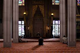 Usually on the night of the 27th ramadan, there is in excess of 50,000 people sitting in nafil i'tikaf in al. The Ultimate Guide To Maximising Your I Tikaf With Sample Daily Schedule Deenspiration