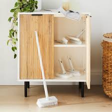 Check out our other winter guides to keep warm. Muji Bath Cleaning System