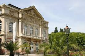 Spara destinationen som favorit och ha koll på hur vädret blir på din semester! Schwarzwald Og Baden Baden Dagstur Fra Frankfurt 2021