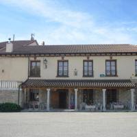 It belongs to the comarca of sierra norte. Los 10 Mejores Hoteles De Buitrago Del Lozoya Desde 60