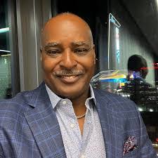 Eric Nesbitt's Instagram, Twitter & Facebook