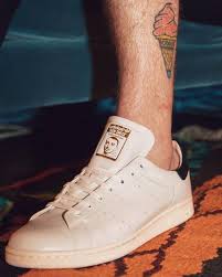 The ink appears to reference sam's. Sam Smith S Ice Cream Tattoo On Shin