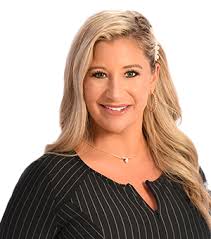 Tanya Hay's Instagram, Twitter & Facebook