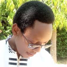 Marion McGhee (@mnmayende)