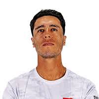 Paula Mateer's Instagram, Twitter & Facebook