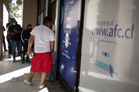 Si tienes un seguro con cobertura de cesantía vigente y necesitas declarar tu siniestro, nos debes hacer llegar a la casilla denuncios.siniestros.cesantia@scotiabank.cl el formulario de denuncio de siniestros y documentos denuncia tu siniestro de cesantía a través de nuestro nuevo portal online. Seguro De Cesantia Afc Facilita El Tramite Via Web Y Habilita Un Call Center Para Resolver Dudas