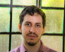 Curuvicas: Ismael Ledesma: 35 años abrazando el arpa